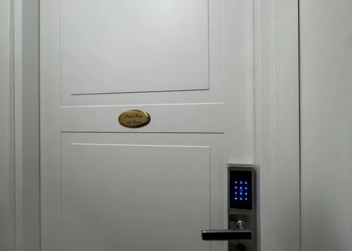 Sanctus Michael Archangelus Bed & Breakfast Rome